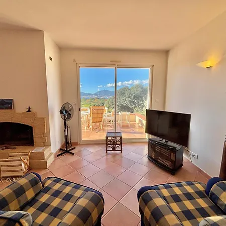 Candilelli Centre De Villa