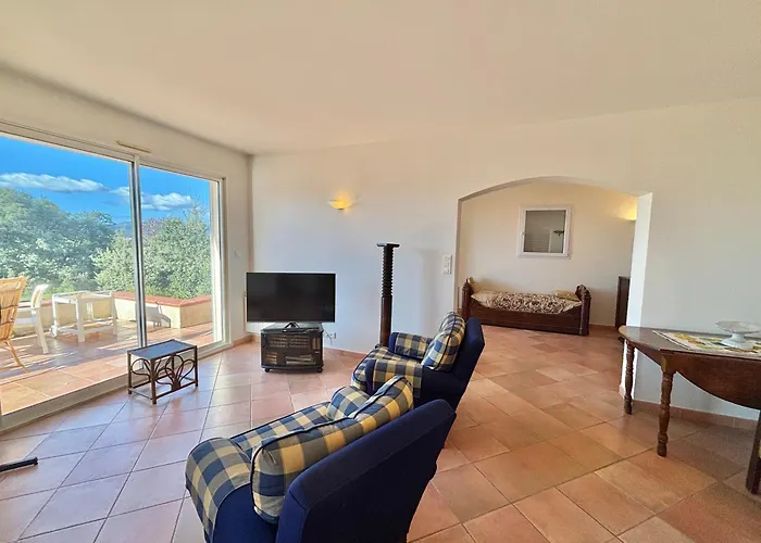 Candilelli Centre De 别墅 *